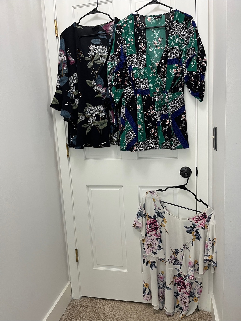 City Chic Size 18 Women’s Floral Mix Flowy Blouse Bundle